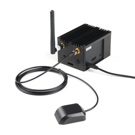 LoRa Raspberry Pi Gateway with Enclosure