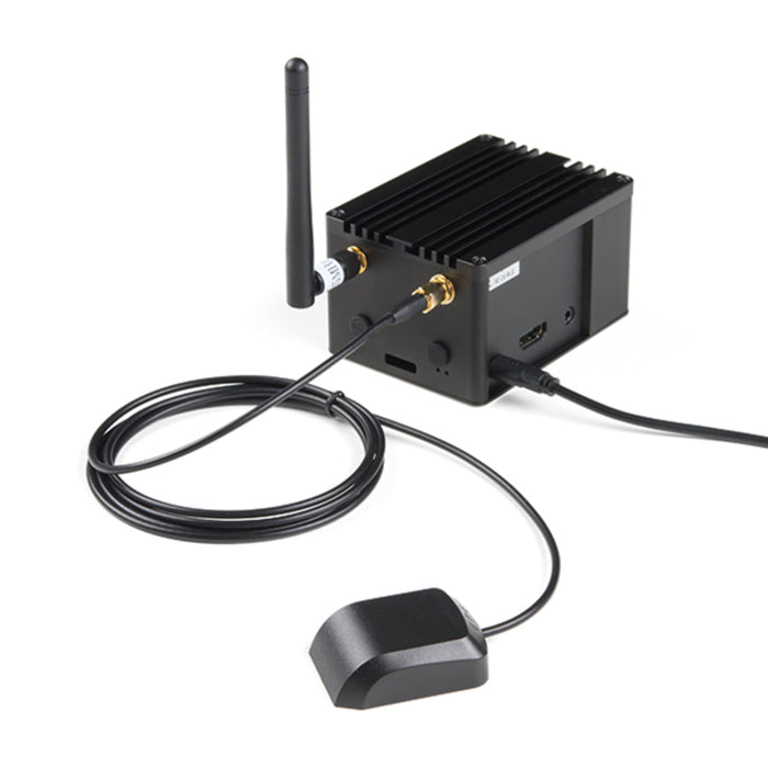 LoRa Raspberry Pi Gateway with Enclosure