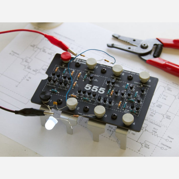 Three Fives Discrete 555 Timer Kit [v2.0]