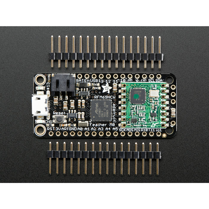 Adafruit Feather M0 RFM69HCW Packet Radio - 868 or 915 MHz