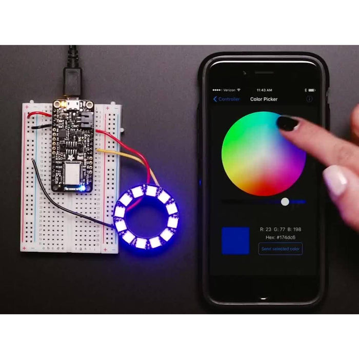 Adafruit Feather nRF52 Bluefruit LE [nRF52832]