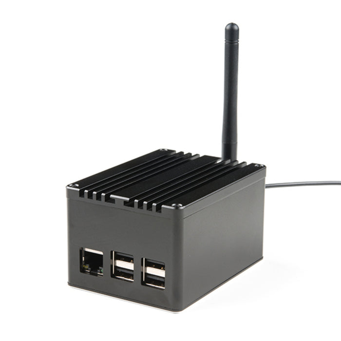 LoRa Raspberry Pi Gateway with Enclosure